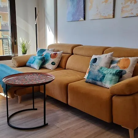 Ll Ronda Iv Apartament *