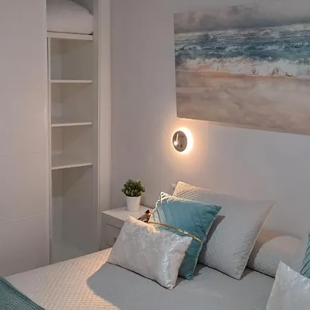 Ll Ronda Iv Apartment *