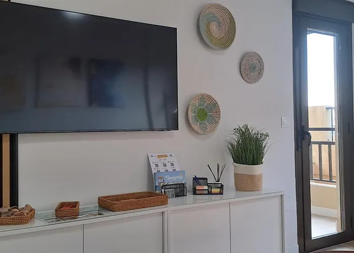 Ll Ronda Iv Apartment *